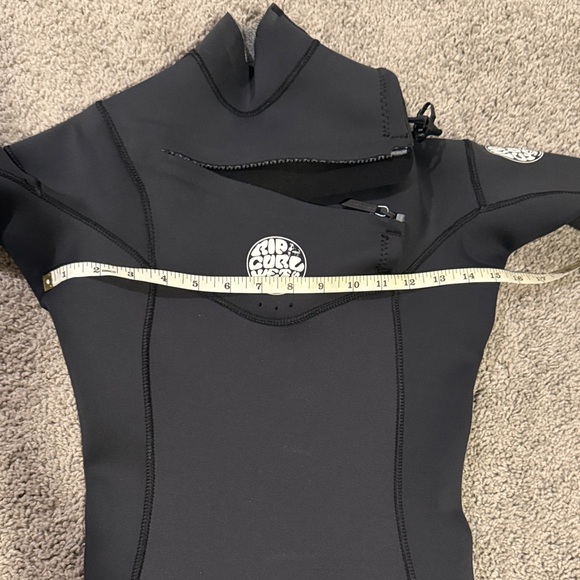 Rip Curl Black Women's Wetsuit - Picture 12 of 13